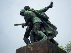 «Мы не умели воевать. Мы только победить сумели»