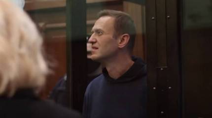 «Три с половиной года колонии»: Суд заменил условный срок Навальному на реальный
