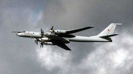 Два Ту-142 заставили "волноваться" экипаж "Рональда Рейгана"