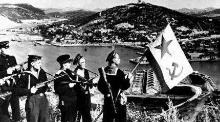 Разгром Японии в 1945 году — "ошибка" СССР. От России требуют извинений