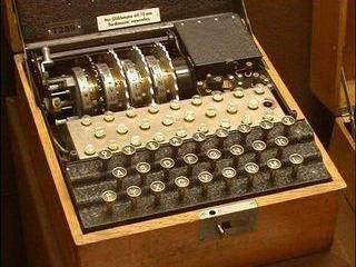 Обнаружен сундук с деталями от легендарной "Энигмы"