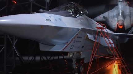 Российский перспективный однодвигательный истребитель Checkmate получит двигатель со всеракурсным соплом