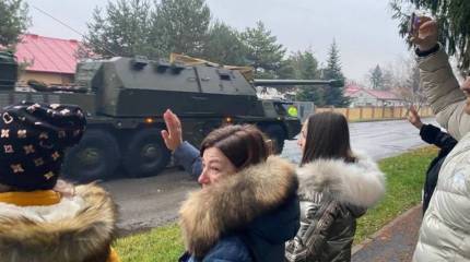 Переброску 155-мм самоходных гаубиц к белорусской границе в НАТО назвали «политикой сдерживания»