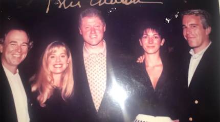 Конгрессмен предложил открыть дело против Билла и Хиллари Клинтон