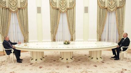 Глава пресс-службы Кремля: Москва убеждена, что Россия и Азербайджан должны оставаться союзниками