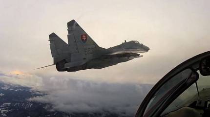 Глава Минобороны Словакии: ВВС больше не будет эксплуатировать истребители МиГ-29, пора их отправить Киеву