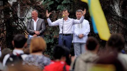 Ляшко празднует победу на электронных выборах и просит денег на батальон "Украина"