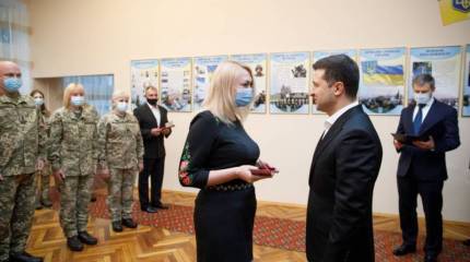 Зеленский: «Если в будущем в Украине будут звучать выстрелы, то только выстрелы салюта»