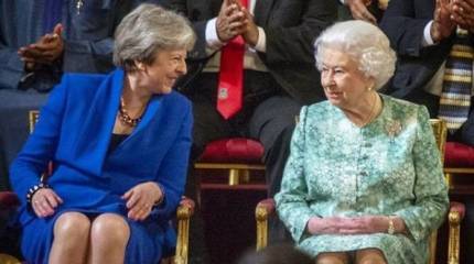 Британию лихорадит после публикации о взятке для Мэй по делу Скрипаля