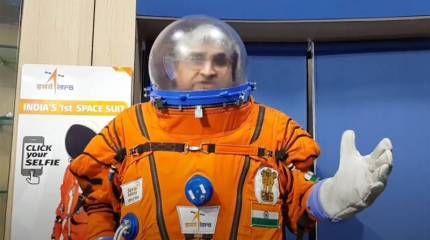 Индийские космонавты находятся в Звёздном городке в России и продолжают подготовку к экзамену