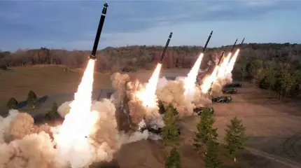Corea del Norte lanzó una salva de cohetes de 600 mm.
