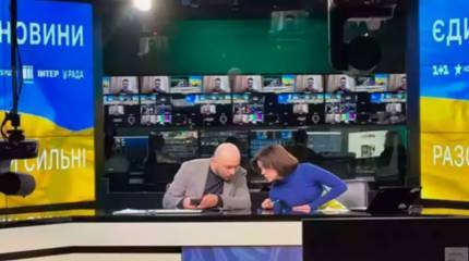 Хакеры взломали украинские телеканалы, пустив в эфир российские программы и интервью с президентом РФ