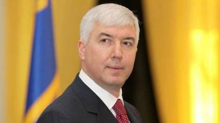 Светит ли отставка «армейскому соковыжимателю» Саламатину?