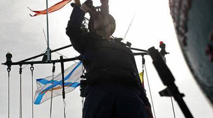 На Каспийской флотилии формируют экипажи для новейших малых ракетных кораблей