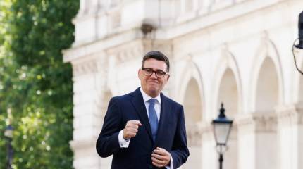 Британский премьер в ООН: Россия вмешивалась в наши выборы, нам нужна защита