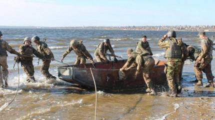 В помощь прикордонникам. На Азов перебрасывается морской спецназ ВМСУ