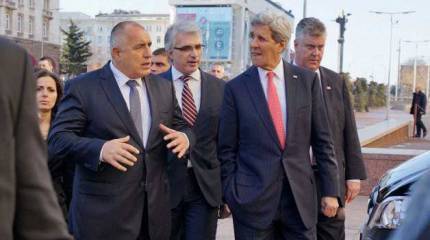 Новости из колоний, или Джон Керри в Болгарии