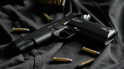 Неизвестный открыл стрельбу в канадской школе: не менее 10 погибших