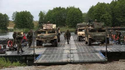 «Пусть вывозят и своё ядерное оружие»: в Германии реагируют на вывод тысяч военнослужащих США