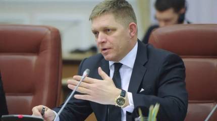 Словацкий премьер Фицо призвал Украину отдать России Крым и Донбасс для завершения конфликта