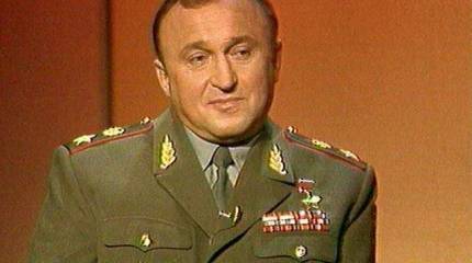 Грачёв-94 и Кириенко-98: схожие роли?