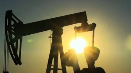 Цена нефти снова пошла вниз, в дело вступают эксперты и пытаются разъяснить ситуацию