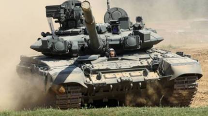 Российские танки защищает от спутниковой и авиационной разведки спецпокрытие «Накидка»