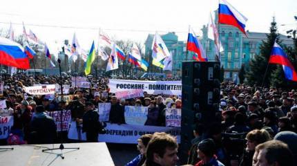 Восстание украинского Юго-Востока, 2 марта: Луганский ультиматум, Донецкое ополчение, Харьковская месть, Николаевско-Одесский фронт