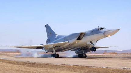 ВВС России: экипажи дальних ракетоносцев-бомбардировщиков Ту-22МЗ проведут пуски крылатых ракет