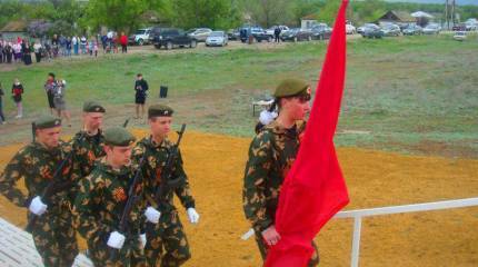 Защитникам Дона