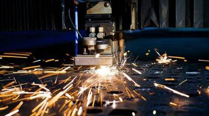 Помог лазер. В РФ придумали, как сделать сталь прочнее