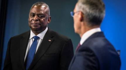 Министр обороны США торопит Венгрию и Турцию, чтобы они одобрили вступление в НАТО новых членов