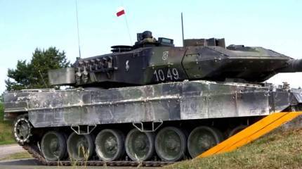 «Польские танки безнадежно устарели»: эксперт сравнил танковую мощь Польши и России