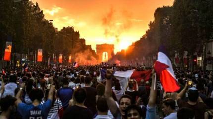 Домик в Ростове. Не для Януковича. Для Макрона