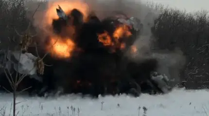 Дрон отследил, как танк ВСУ спрятался в 