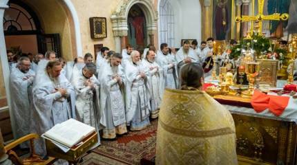 В кафедральном соборе украинского города Сумы прогремел взрыв