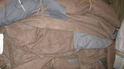 Чехия решила помочь украинской армии шинелями и плюшевыми ушанками старого образца