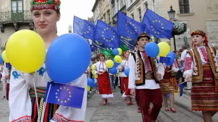 Kết quả thăm dò dư luận: Người Ukraine tin tưởng vào chiến thắng trước Nga và một "tương lai châu Âu" cho đất nước họ.