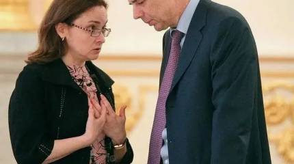 «Денег нет, но вы держитесь». А делать-то что?