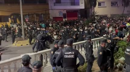 Кризис в Сеуте продолжается: тысячи мигрантов устроили массовые беспорядки