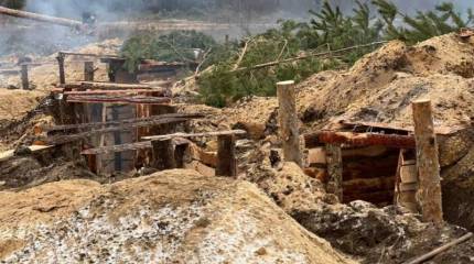 В северных регионах Украины активно возводят фортификационные сооружения, опасаясь наступления из Белоруссии