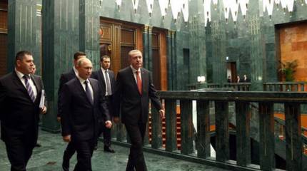 Станислав Тарасов. Москва, Тегеран и Анкара выводят Баку из «американской игры»