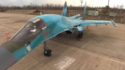 Появилось фото с повреждениями Су-34 после столкновения