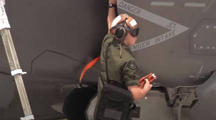 Причиной падения F-35 в США могла стать комплектация нелицензионными деталями