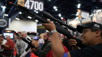 Как в США оружейные лавки приравняли к инфраструктуре первой необходимости при пандемии