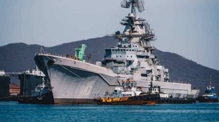 Тяжёлый атомный ракетный крейсер «Адмирал Лазарев» отбуксировали на утилизацию