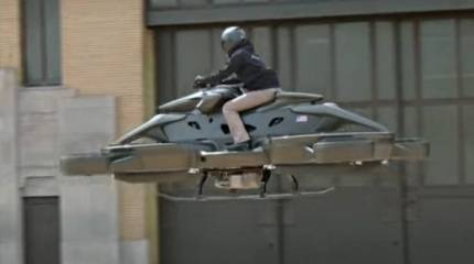 «Будущее наступило»: Японская компания продемонстрировала в Детройте первый в мире летающий байк