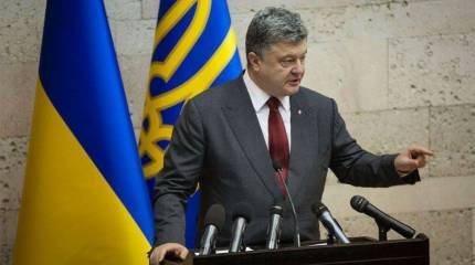 Порошенко объявил, что "безответственные шаги" России в Сирии ведут к третьей мировой войне