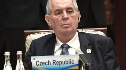 Президент Чехии Земан заявил об ошибке в оценке президента РФ и призвал больше помогать Украине