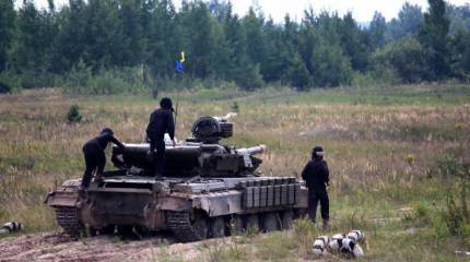 На Украине решили провести собственный вариант "Танкового биатлона"
